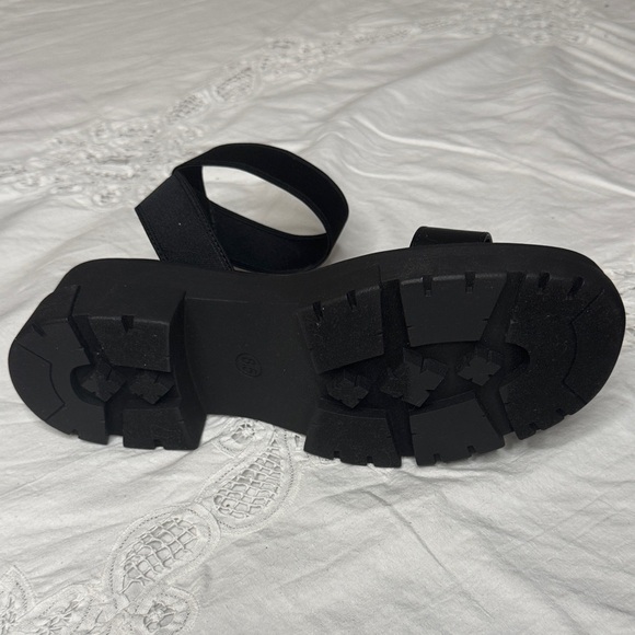 Wild Pair Black Gladiator Sandals - Picture 6 of 7